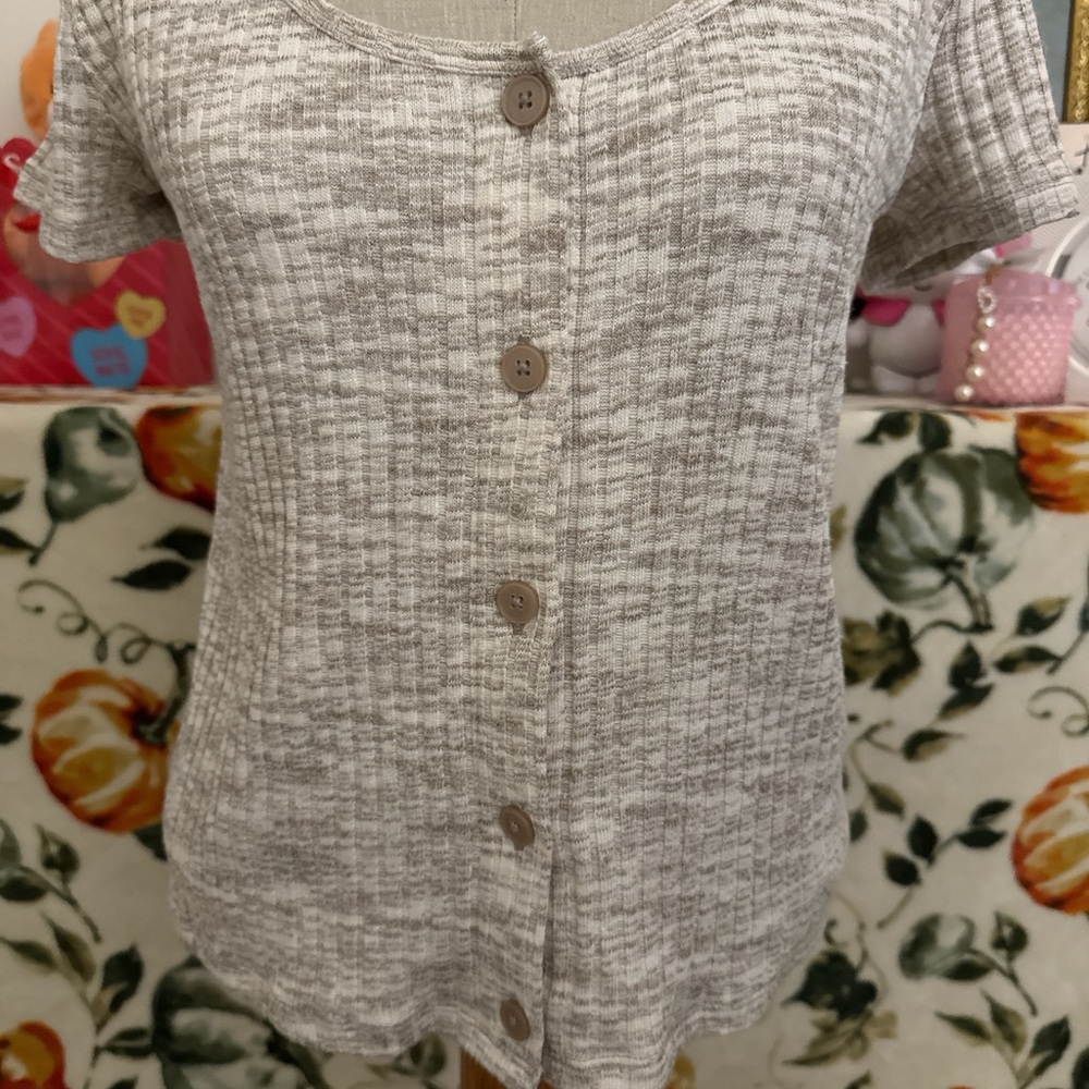 Grey button up - Picture 2 of 6